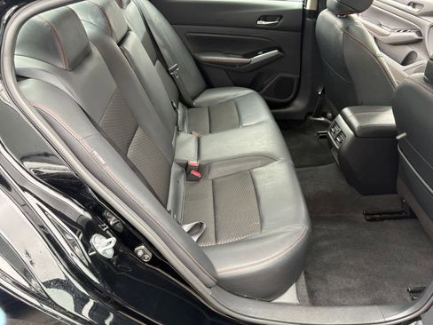 Used 2024 Nissan Altima 2.5 SR AWD/4WD image 16