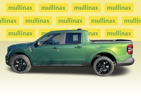 New 2025 Ford Maverick Lariat w/ Black Appearance Package image 8