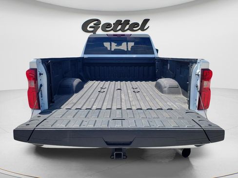 Certified 2024 Chevrolet Silverado 3500 High Country w/ High Country Premium Package AWD/4WD image 9
