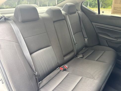 Used 2020 Nissan Altima 2.5 S FWD image 32