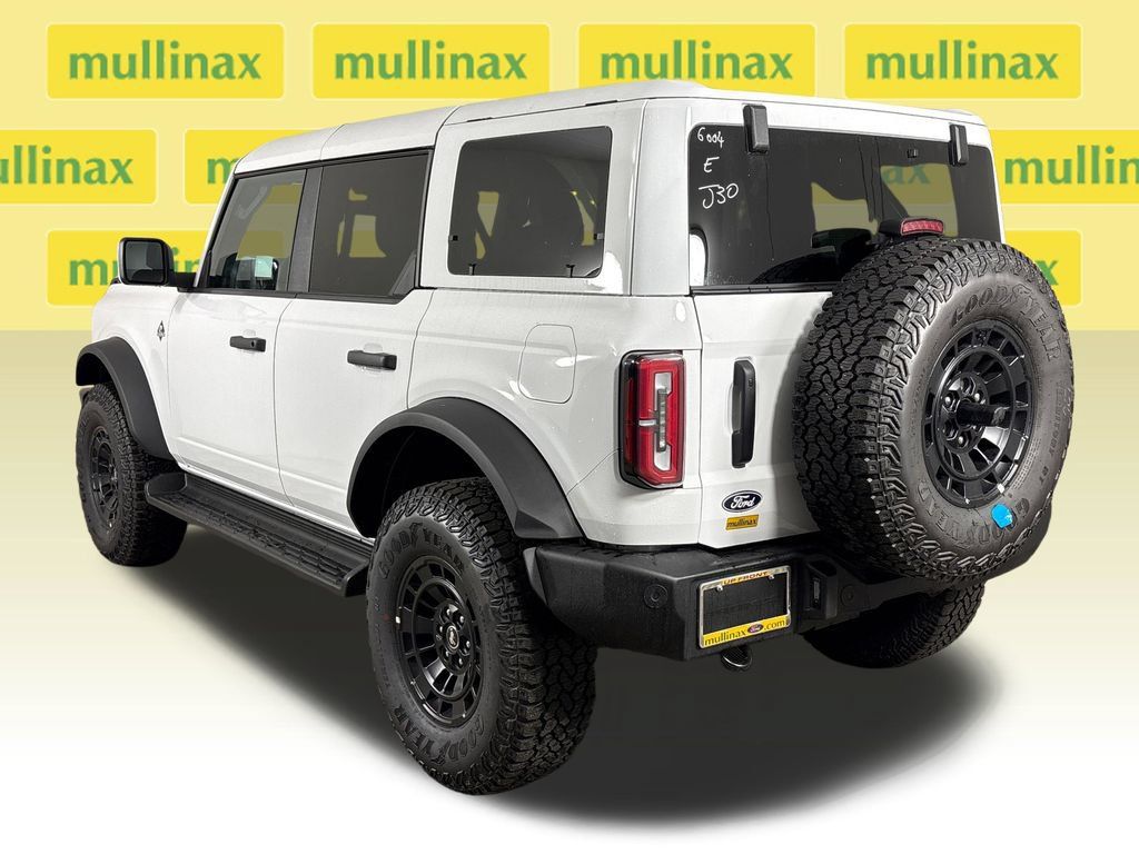 New 2026 Ford Bronco Outer Banks w/ Sasquatch Package AWD/4WD image 9
