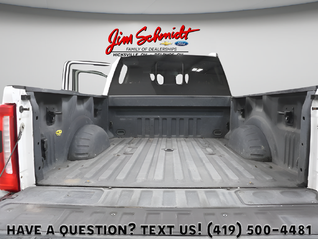 Used 2023 Ford F250 Lariat w/ Lariat Ultimate Package AWD/4WD image 8