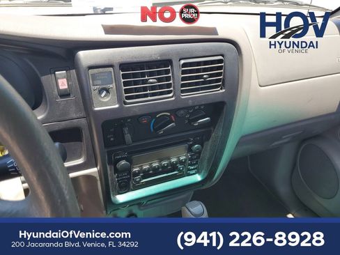 Used 2003 Toyota Tacoma PreRunner RWD image 23