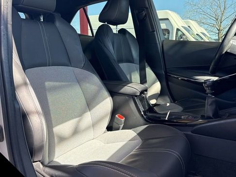 Used 2022 Toyota Corolla XSE image 27