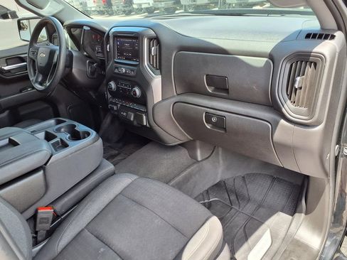 Used 2024 Chevrolet Silverado 1500 Custom RWD image 12