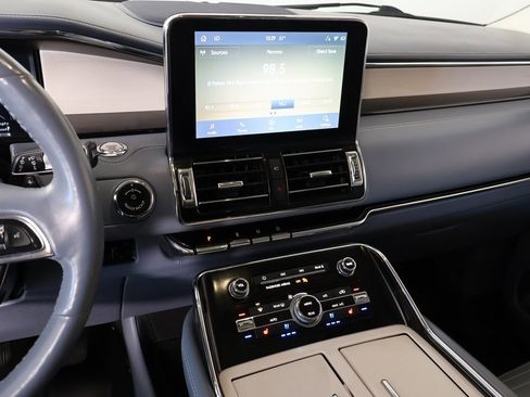 Used 2020 Lincoln Navigator Black Label image 5