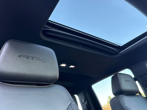 Used 2024 GMC Sierra 2500 AT4 w/ AT4 Premium Plus Package image 16