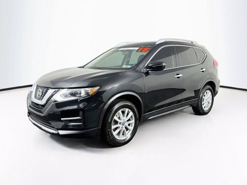 Used 2018 Nissan Rogue SV AWD/4WD image 7