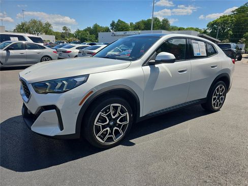 Used 2025 BMW X2 xDrive28i AWD/4WD image 7