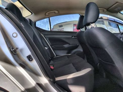 Used 2021 Nissan Versa SV FWD image 30