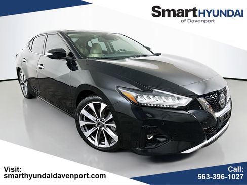 Used 2021 Nissan Maxima Platinum image 1