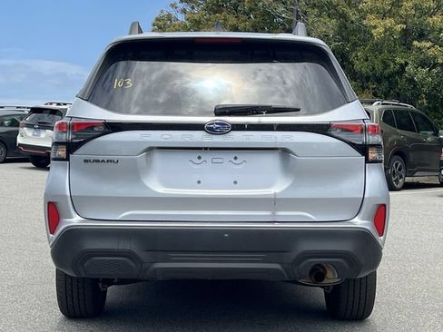 Certified 2025 Subaru Forester Premium AWD/4WD image 27