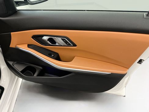 Used 2022 BMW 330e xDrive w/ Convenience Package image 35