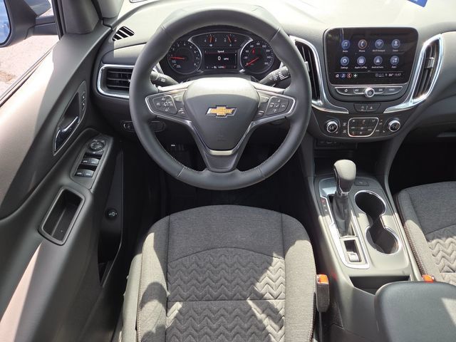 Used 2024 Chevrolet Equinox LT FWD image 23