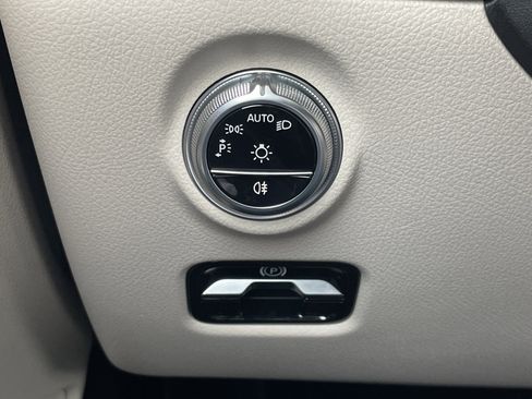 Certified 2024 Mercedes-Benz C 300 C 300 Sedan image 25