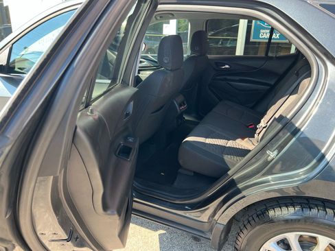 Used 2019 Chevrolet Equinox LT AWD/4WD image 13