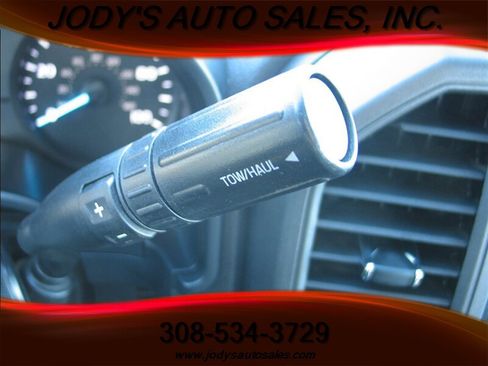 Used 2019 Ford F250 XL w/ Power Equipment Group image 9