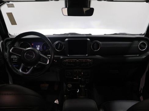 Used 2021 Jeep Wrangler Unlimited Sahara w/ Cold Weather Group image 16