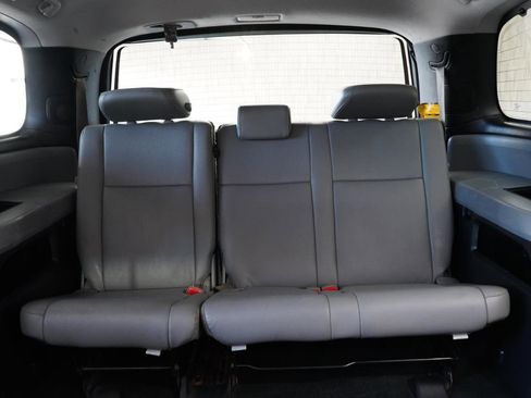 Used 2014 Toyota Sequoia Limited image 38