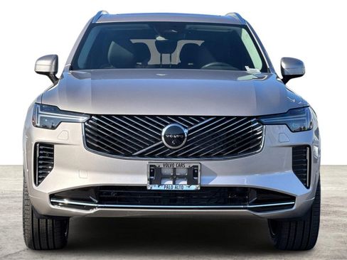 New 2026 Volvo XC90 B5 Plus w/ Protection Package Premier AWD/4WD image 10