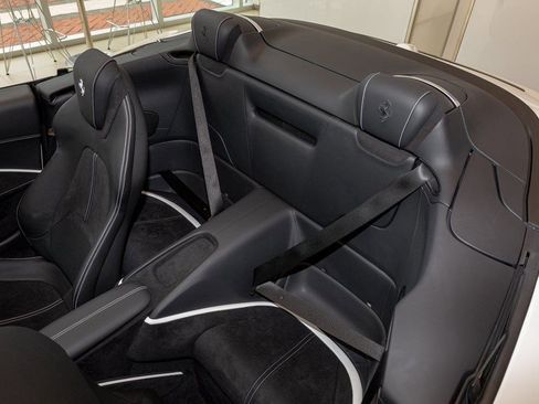 Used 2024 Ferrari Roma Spider image 19