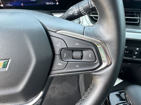 Used 2025 Chevrolet Trax LT w/ LT Convenience Package image 26