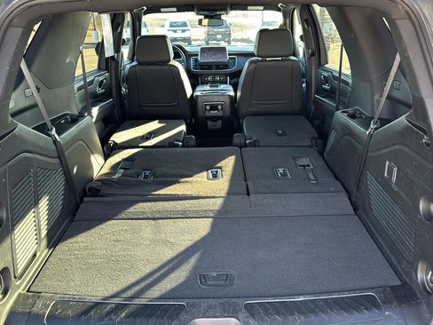 Used 2024 Chevrolet Tahoe LT image 21