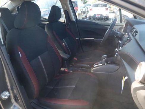 New 2025 Nissan Versa SR w/ Trunk Package FWD image 19