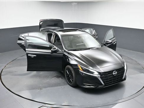 New 2025 Nissan Altima 2.5 SV w/ SV Special Edition Package image 56