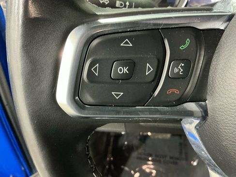 Used 2022 Jeep Wrangler Unlimited Sahara image 46