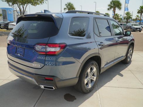 New 2026 Honda Pilot EX-L image 5