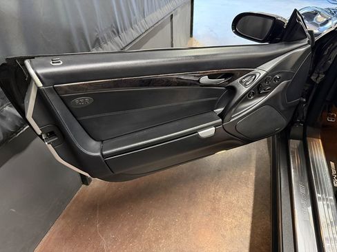 Used 2007 Mercedes-Benz SL 55 AMG image 16