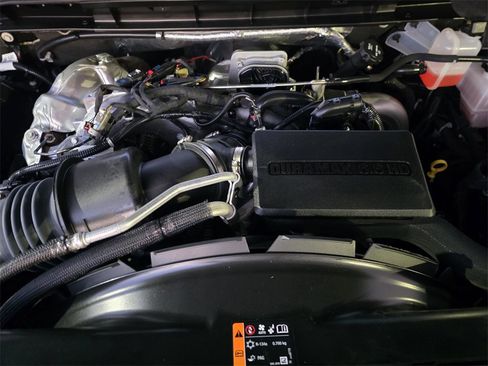 Used 2024 Chevrolet Silverado 2500 LT image 22