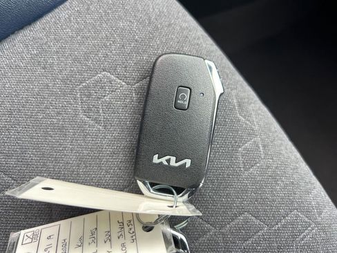 Certified 2024 Kia Seltos S image 26