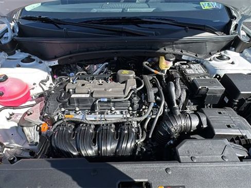 New 2026 Hyundai Tucson SE image 12