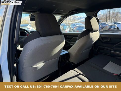 Used 2025 Toyota 4Runner TRD Off-Road image 29