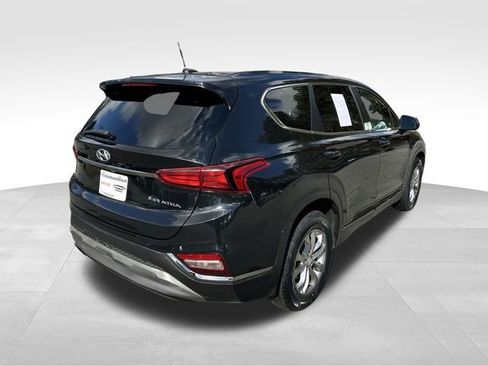 Used 2019 Hyundai Santa Fe SE image 5