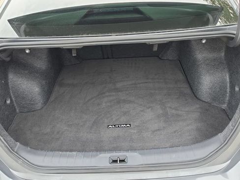 Certified 2025 Nissan Altima 2.5 S FWD image 10