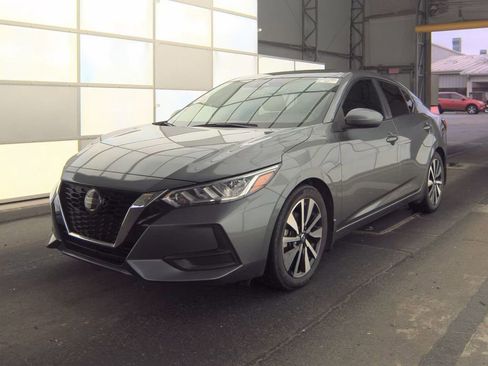 Used 2023 Nissan Sentra SV w/ SV Premium Package image 4