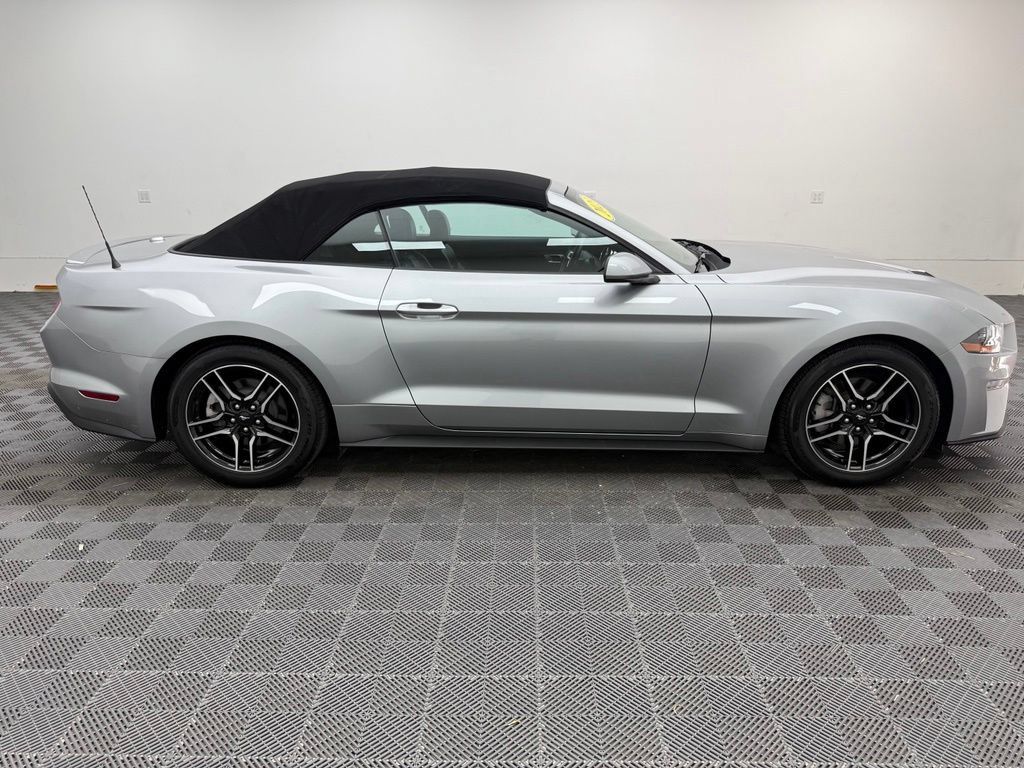 Used 2023 Ford Mustang Premium RWD image 8