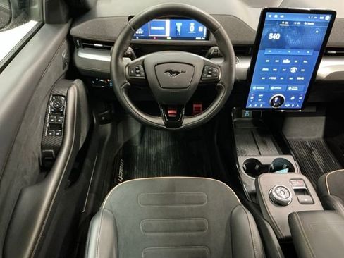 Used 2021 Ford Mustang Mach-E GT image 11