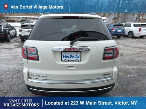 Used 2015 GMC Acadia SLT image 7