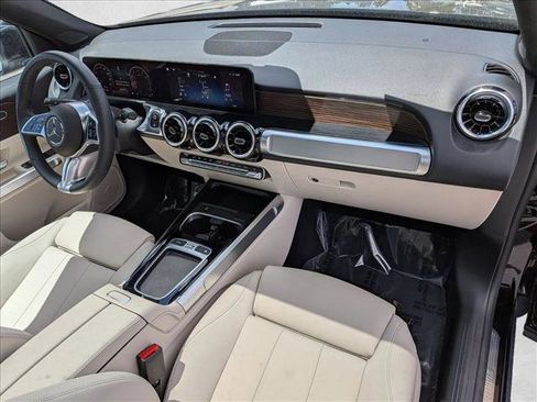 Certified 2026 Mercedes-Benz GLB 250 image 22