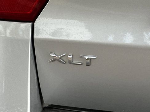 Used 2018 Ford Expedition XLT w/ Equipment Group 202A image 25