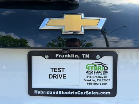 Used 2018 Chevrolet Bolt LT FWD image 5