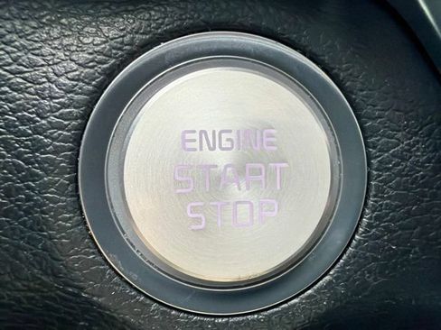 Used 2022 Kia Telluride S AWD/4WD image 42