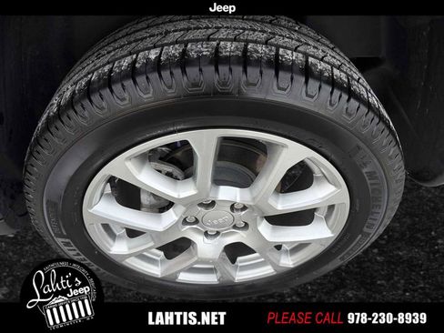 Certified 2023 Jeep Compass Latitude image 22