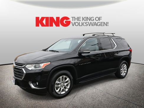 Used 2021 Chevrolet Traverse LT w/ LPO, 'HIT The Road' Package image 8