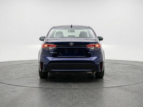Used 2025 Toyota Corolla LE FWD image 7