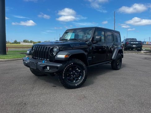 Used 2024 Jeep Wrangler Unlimited Rubicon 4xe image 52